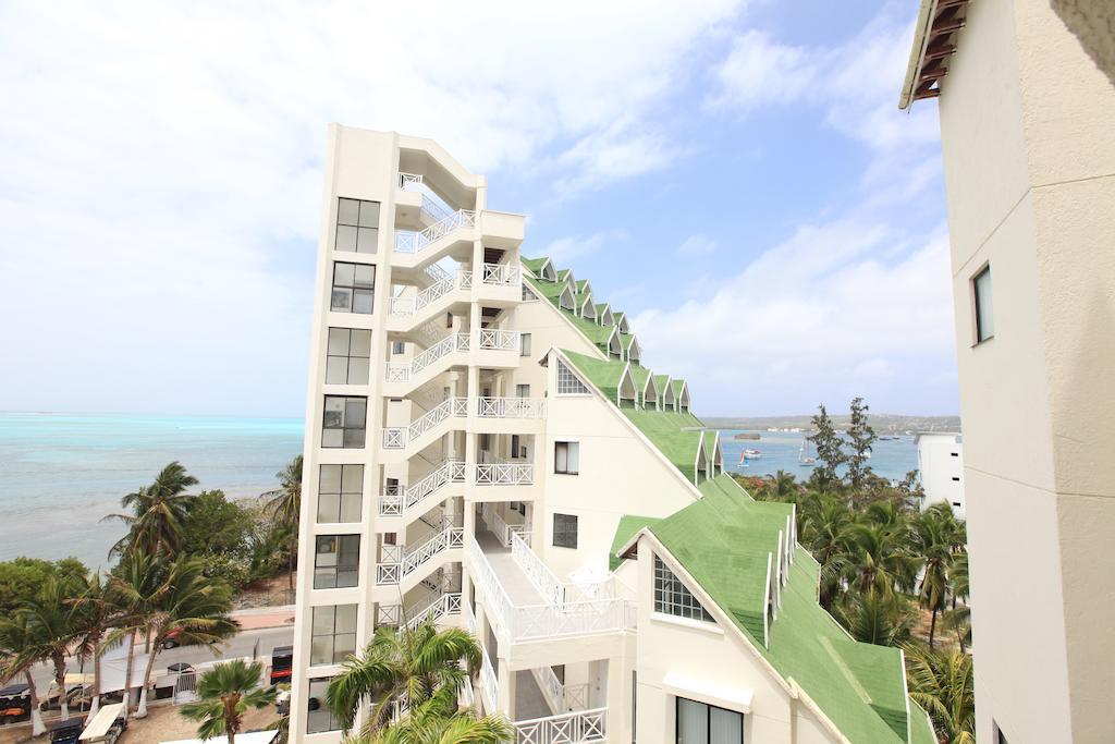 Apartamento En El Centro De San Andres Islas Con Vista Al Mar- Edificio Bay Point 703 Exterior foto